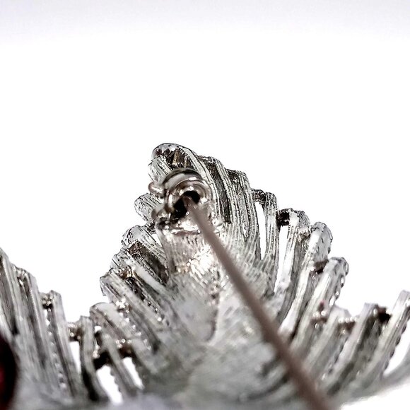 Vintage Sarah Coventry Silver-Tone Textured Maple Leaf Brooch Pin 2.75" Jewelry - Picture 7 of 9